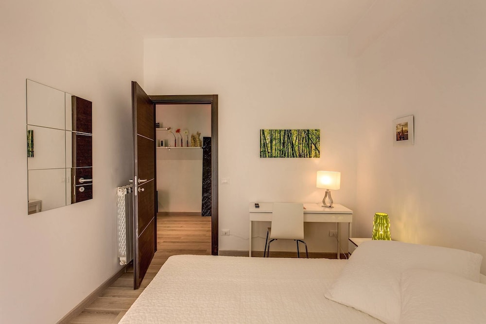 Ml Apartment - Caracalla 2