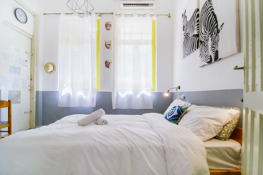 15 Ben Yehuda Studios view 4