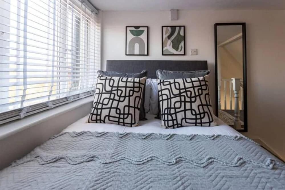 Loft Living Leigh-on-sea