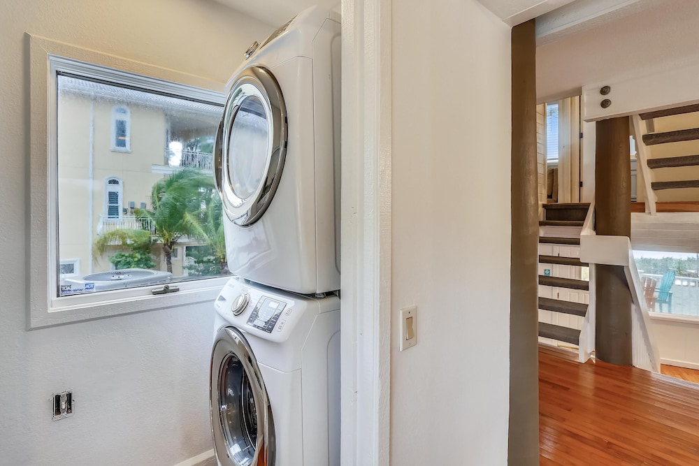 Sunset Beach House 3BR