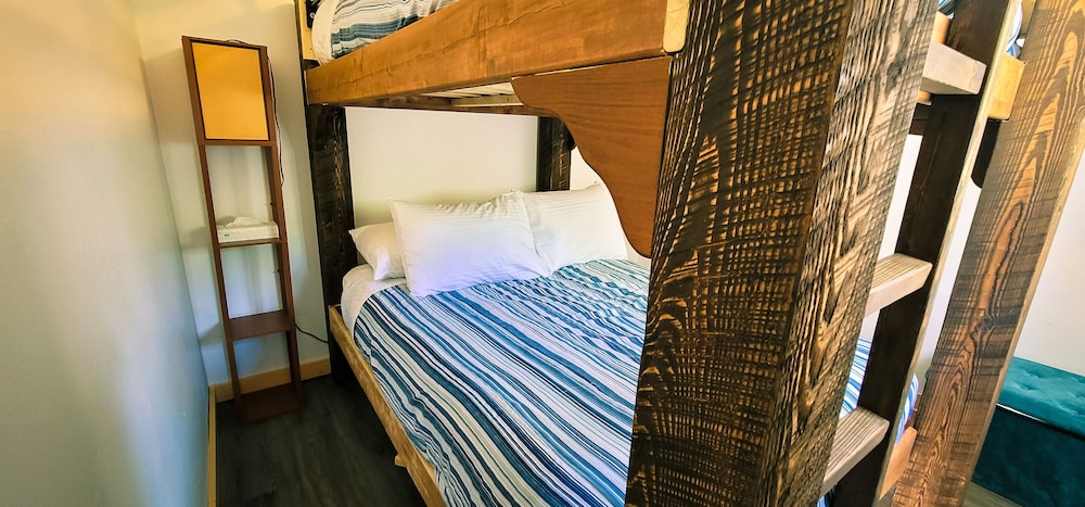 Kouch Chalets