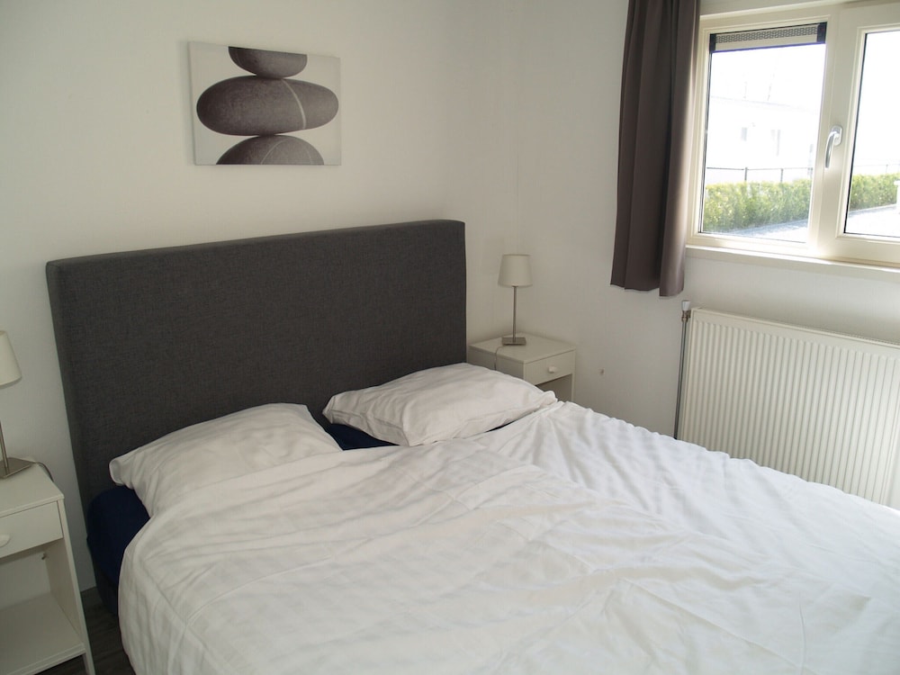 Comfortable Chalet Near Brunssummerheide
