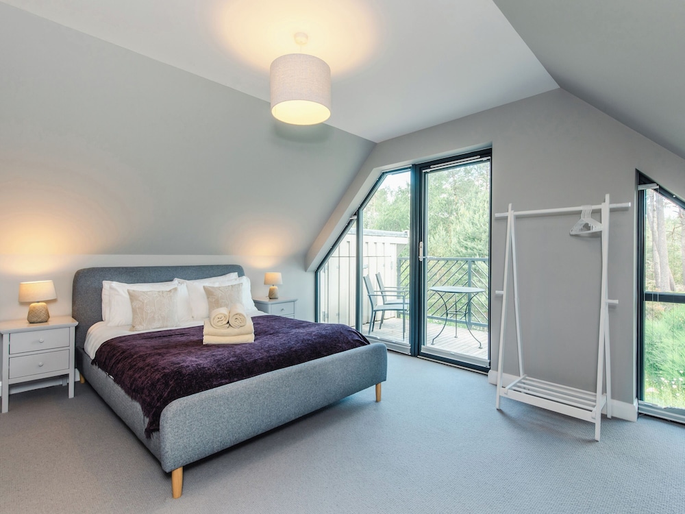 Otter Lodge