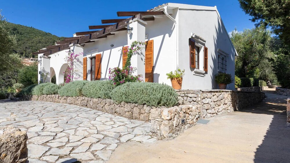 Spartilas Villas