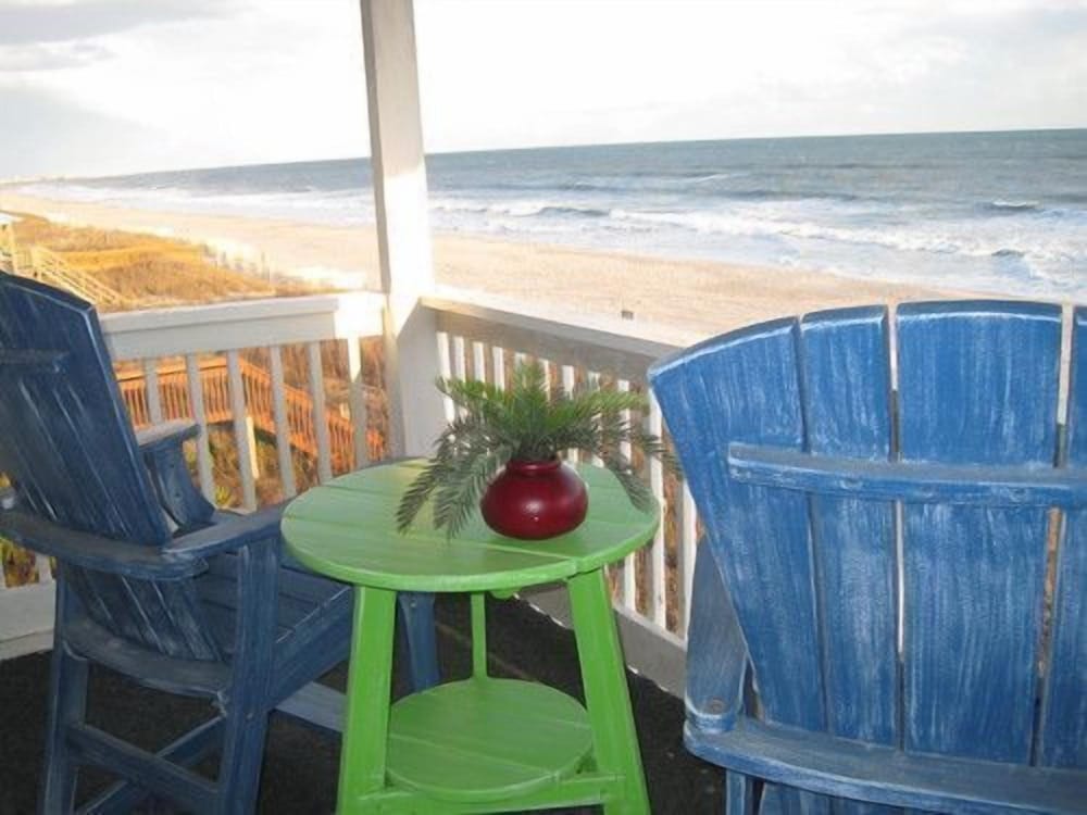 Myrtle Beach Vacations - Next 2 Paradise-203 2 Bedroom Condo by RedAwning - Property Image 1