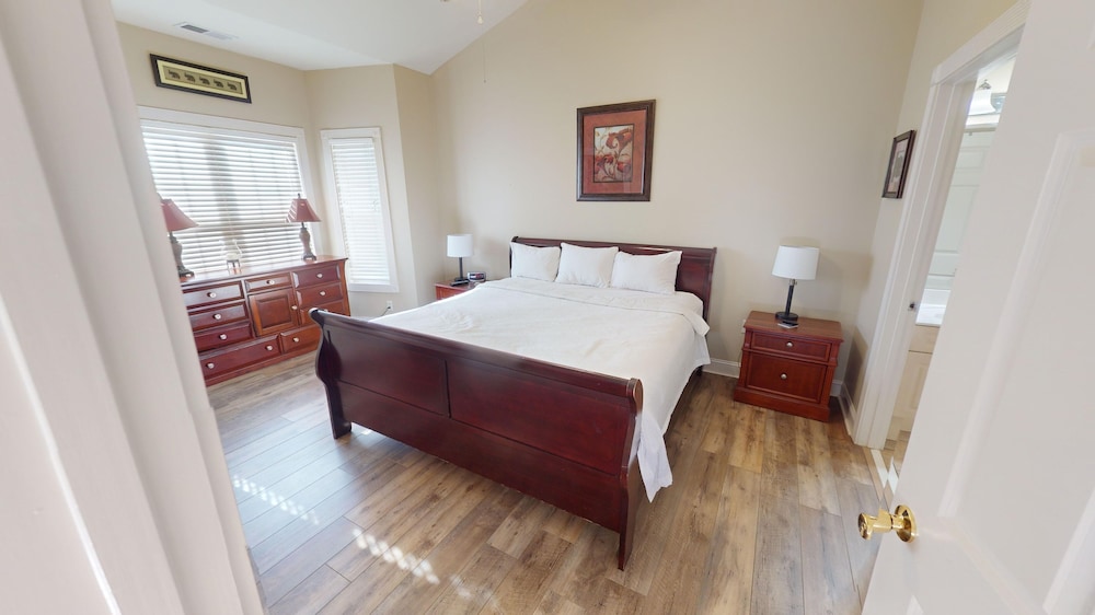 Magnolia Pointe 4877-302 2 Bedroom Condo