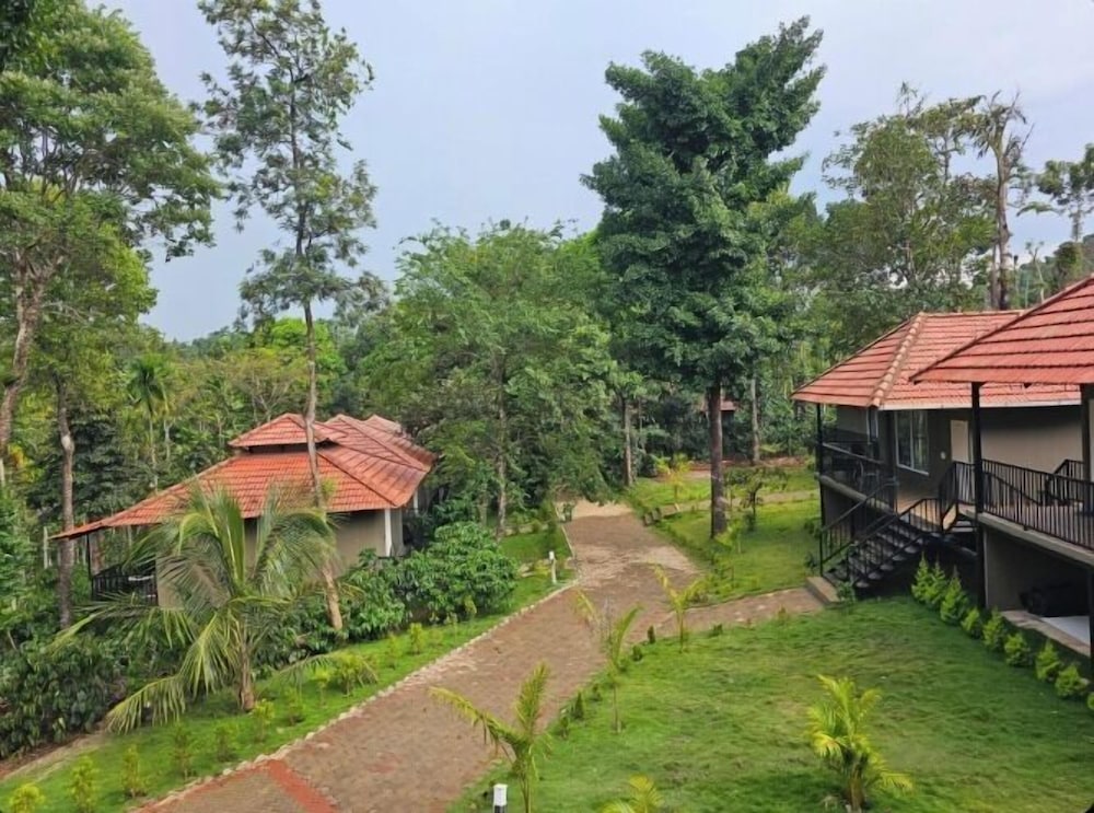 Abbi Valley Resorts