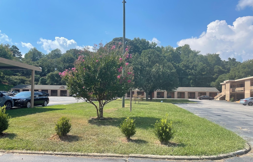 Georgianna Motel