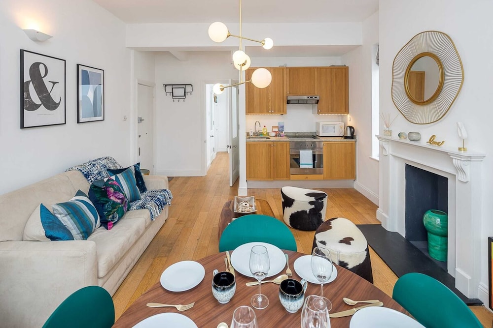 Lovely Designer 1 Bedroom Shepherd's Bush 7 min to Tube