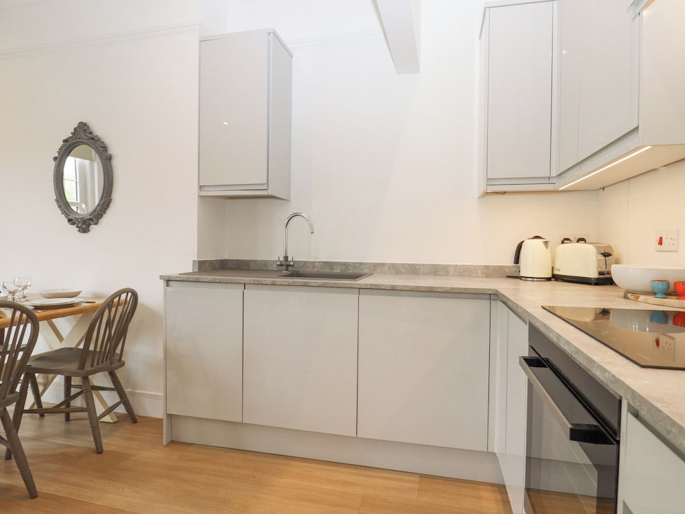 Enbrook View