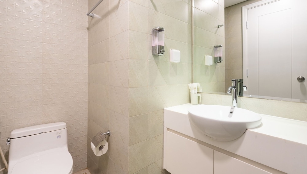 Landmark Apartment in Vinhomes Central Park