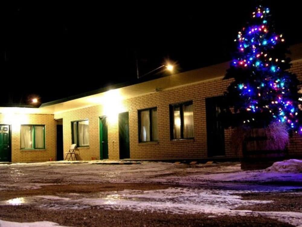 Yorke Inn Motel