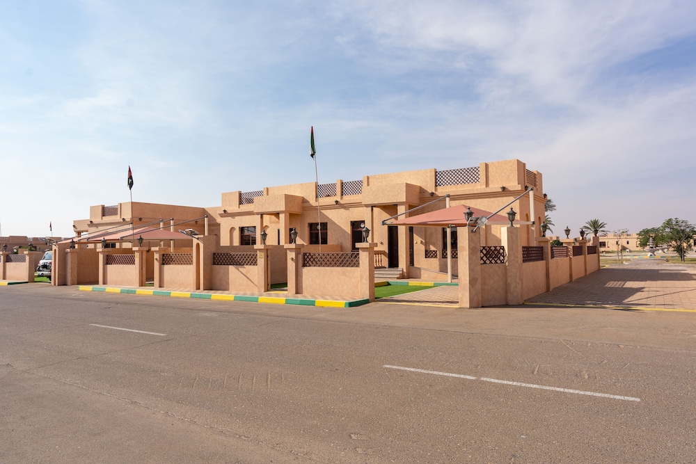 Al Bada Resort