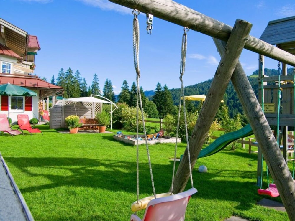 2 in Alpenrosle Modern Retreat