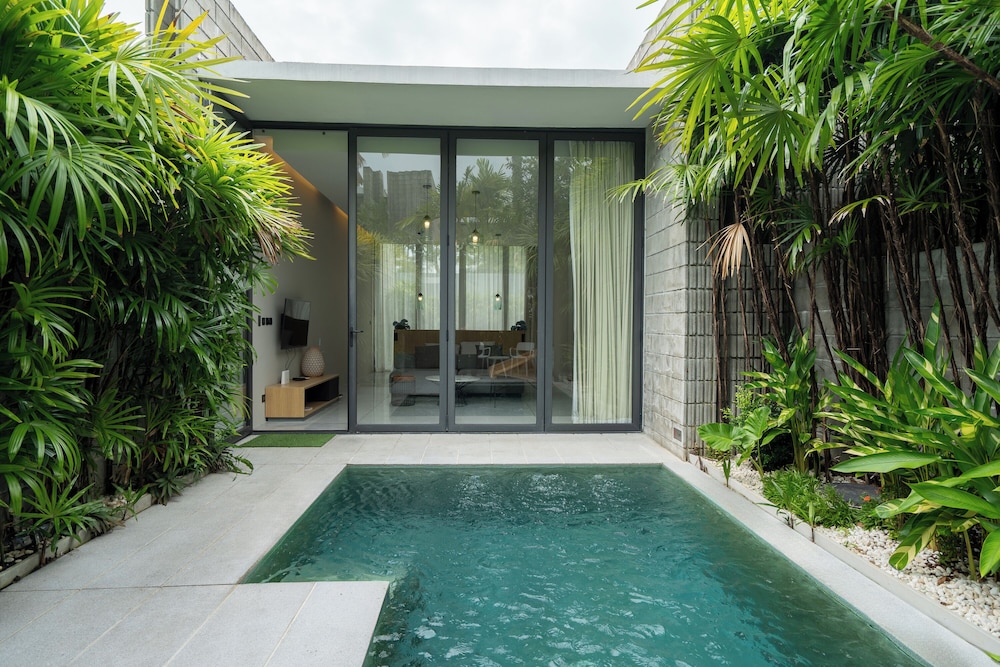 Oceanphere Villa by Prop Hopper