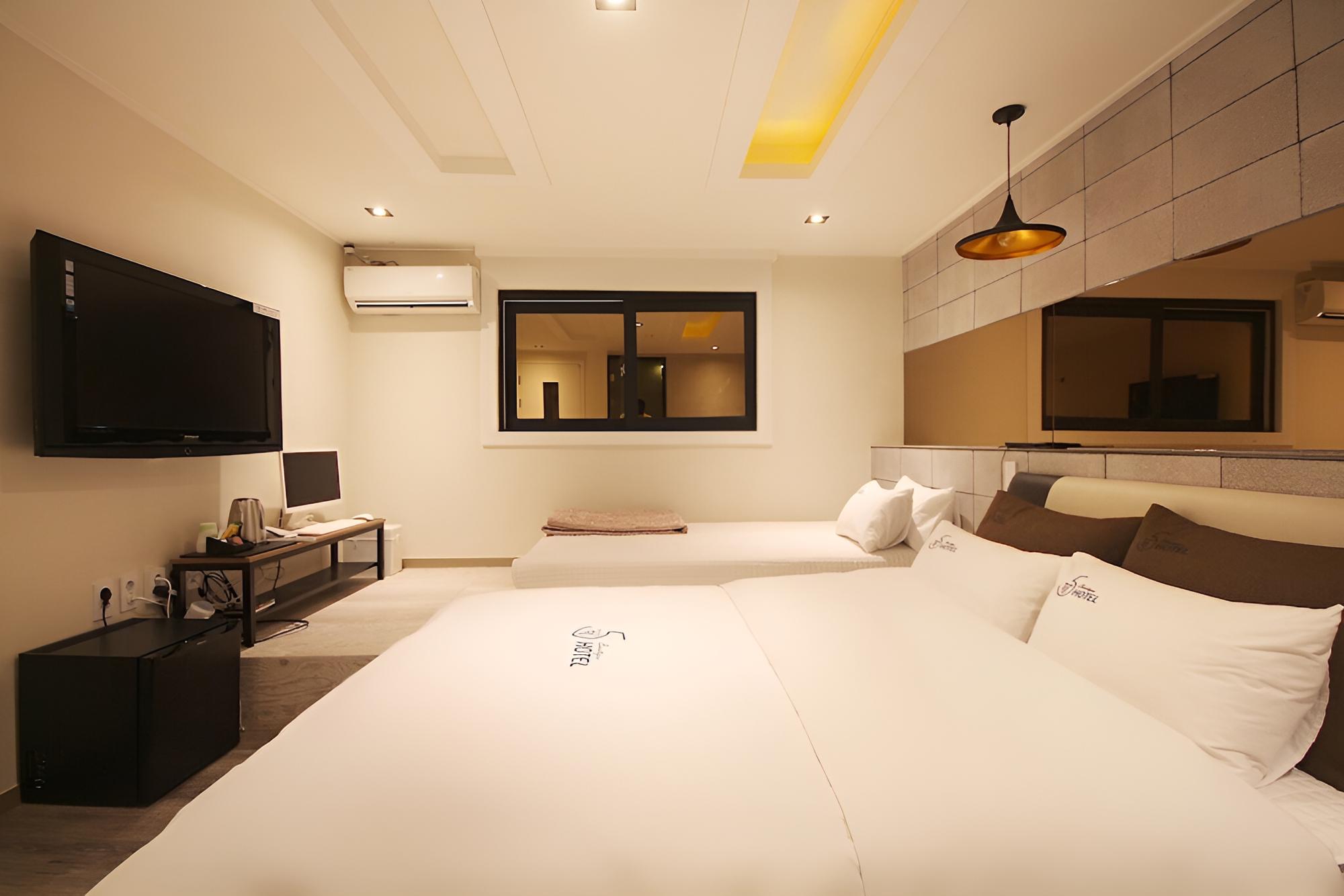 Busan Gijang Boutique Hotel Owollo view 2