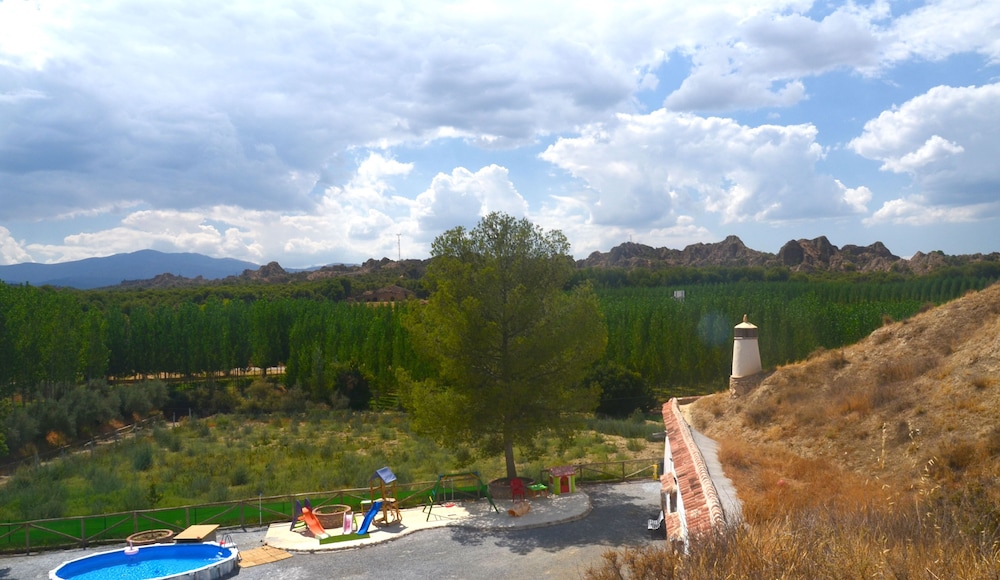 Cueva El Cortijo Gachas view 5