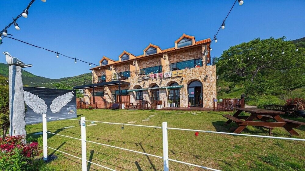 Grand Pension