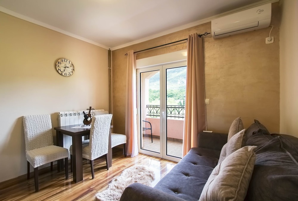 Residence Pejovic view 4