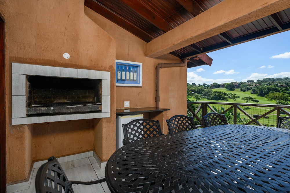 San Lameer Villa Rentals 2529