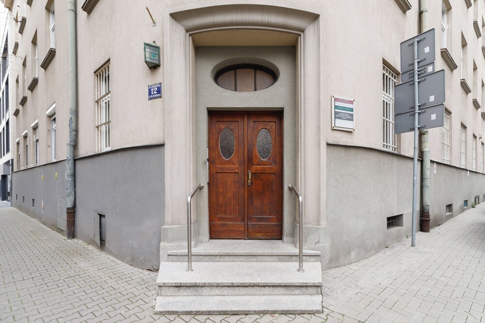 Apartment Lubelska Krakow by Renters view 5