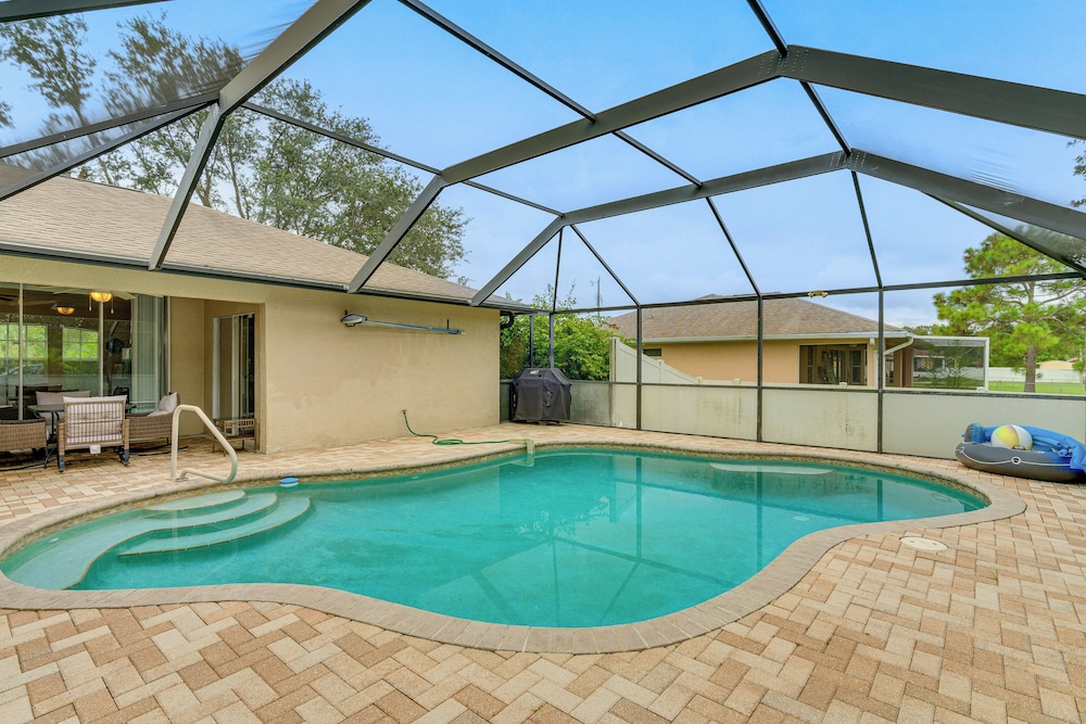 Family Home w/ Pet-friendly Yard in Fort Myers!