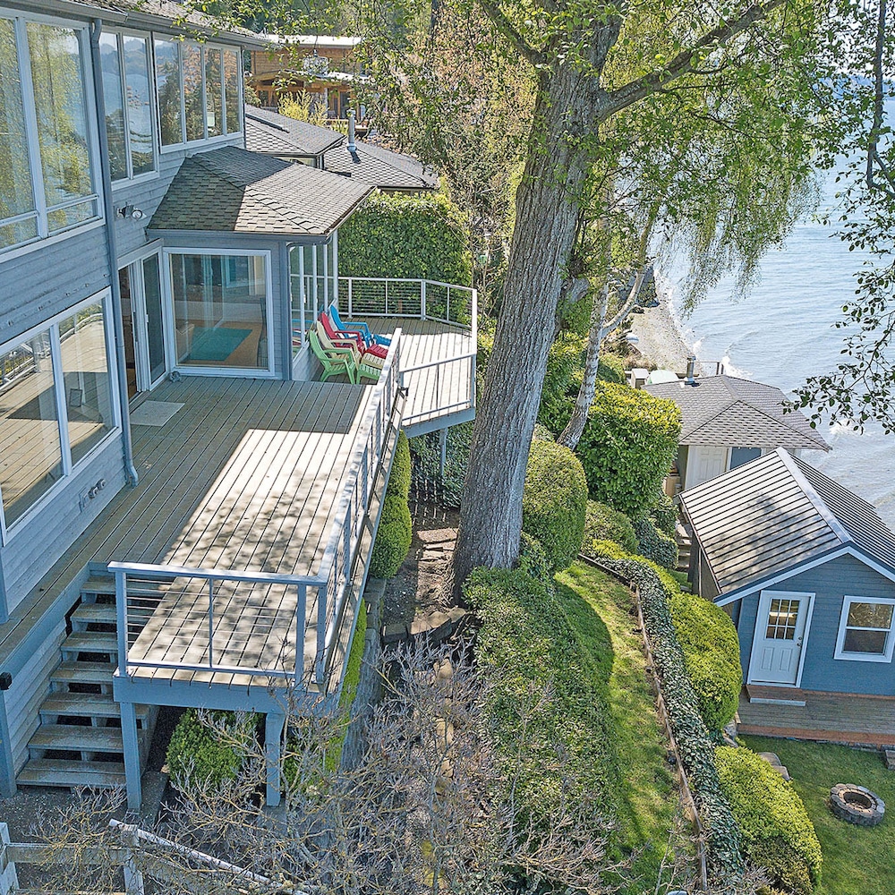 Four Stone Beach House