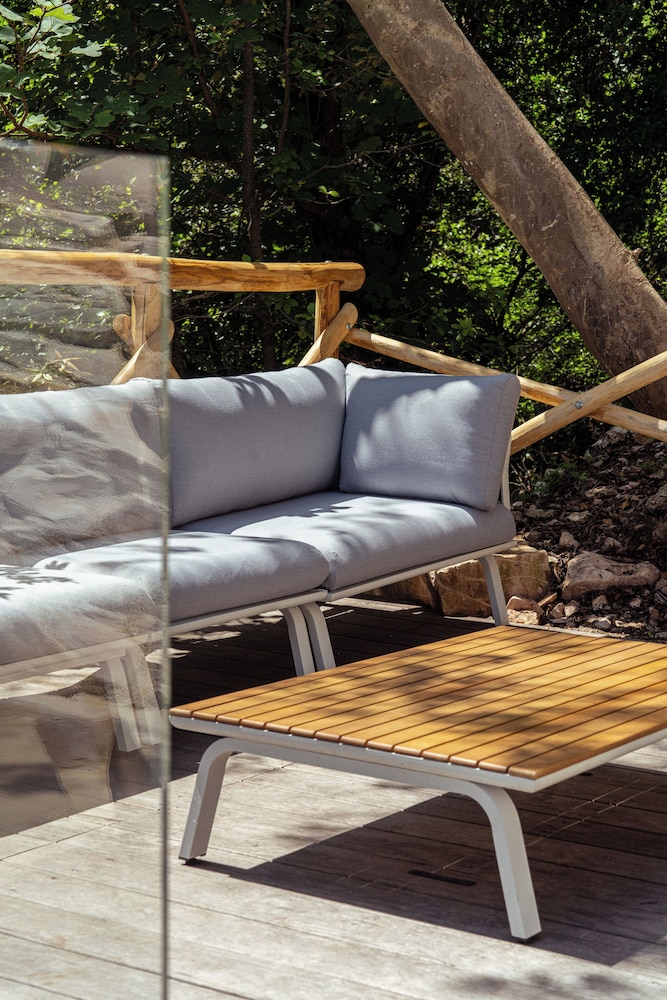LA FORESTALE Luxury Ecolodge