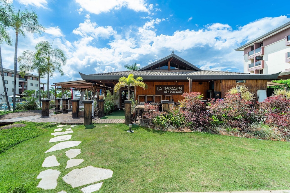 Life resort