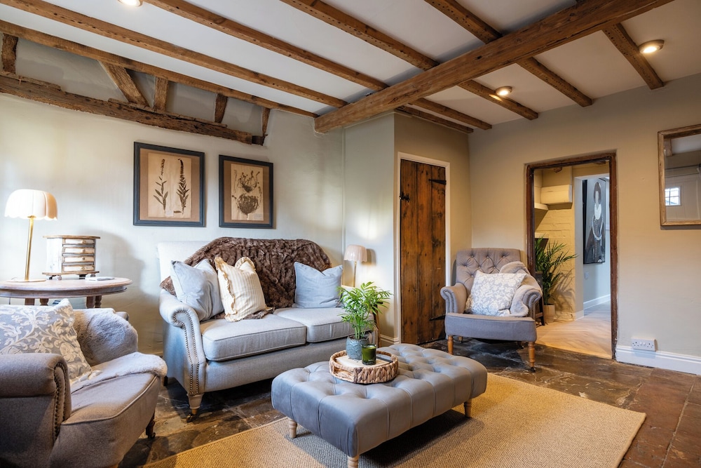 Gorgeous Home near Stratford upon Avon