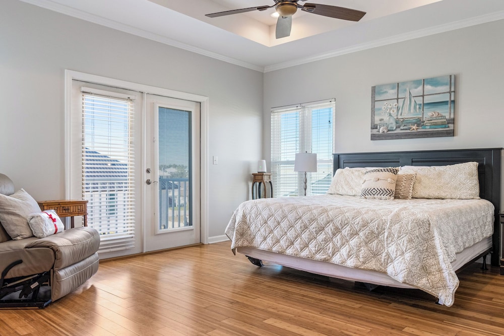 Beach Memories by Southern Vacation Rentals