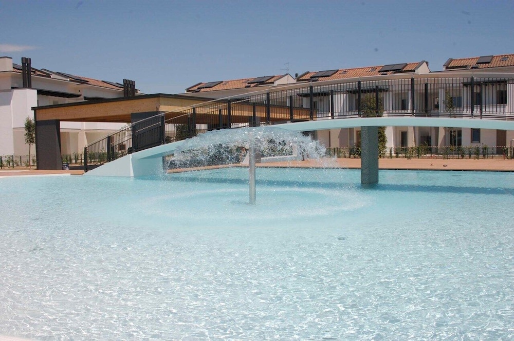 Homely Apartment With Swimming Pool in a Village