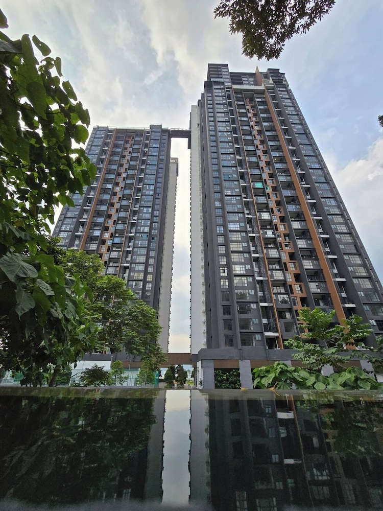 Damansara Seresta