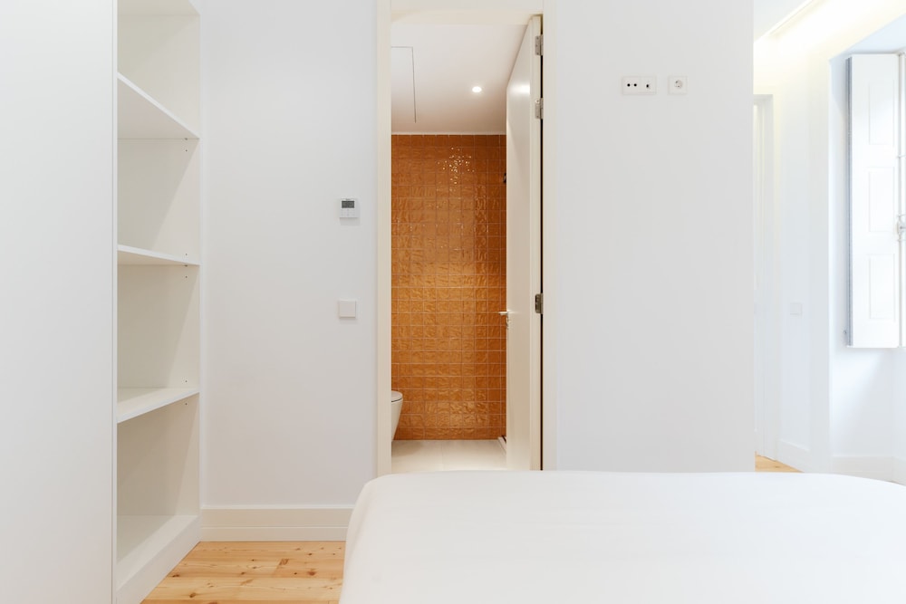 Feel Porto Cl Rigos Charm Flat 1 1