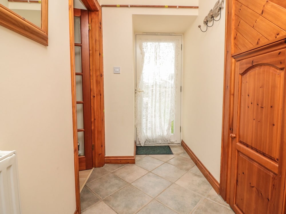 Sorrel Cottage view 4