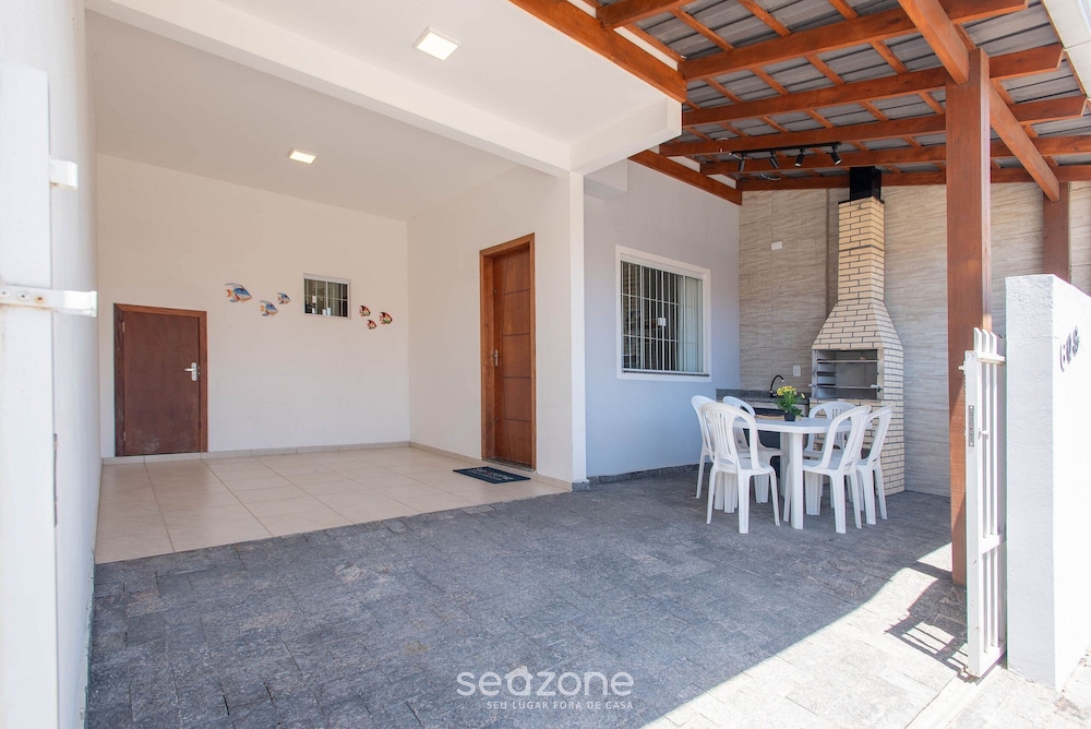Casa 2Q c/ churrasq. 600m orla MCA0609