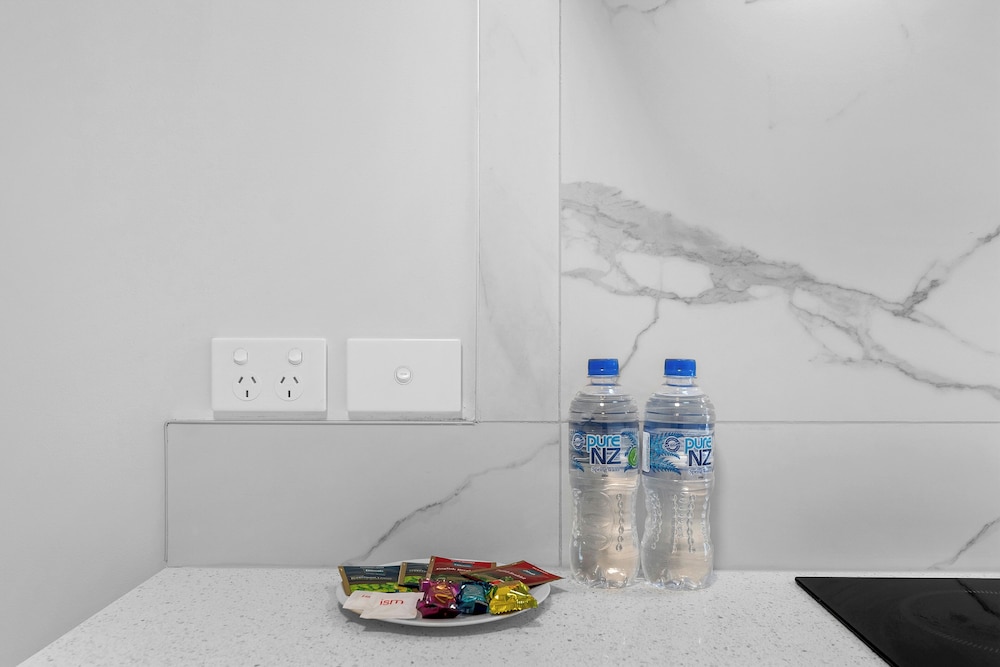 Onehunga Suites