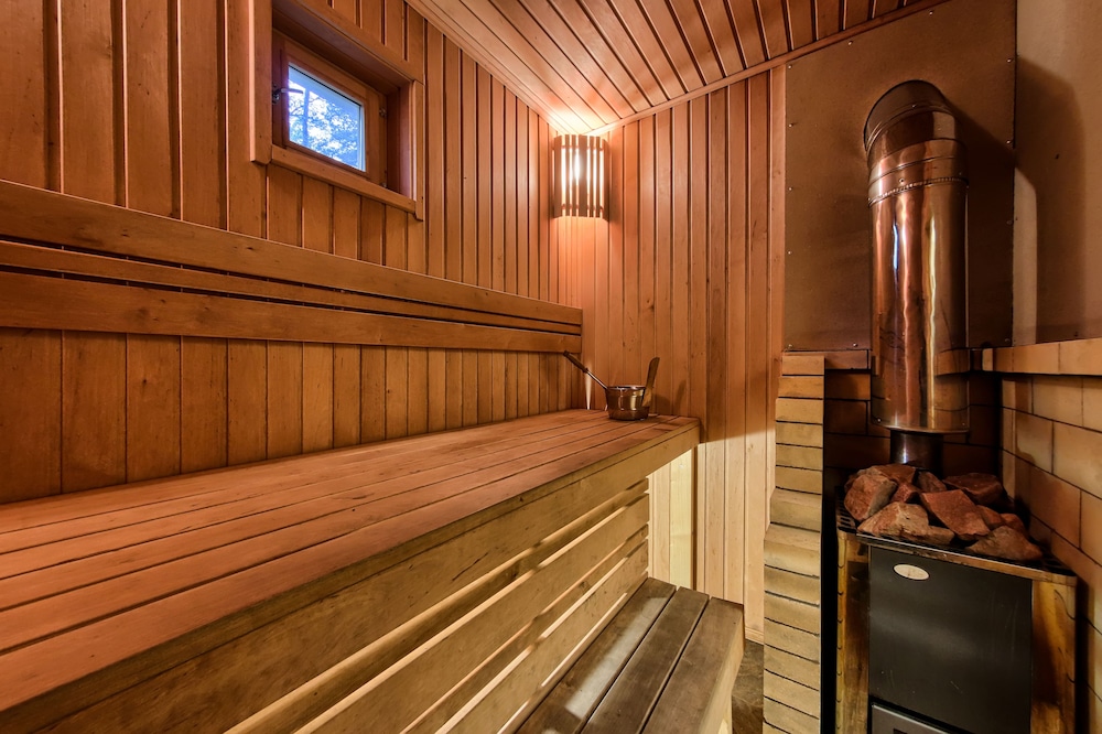 LADOGA OZERO hotel