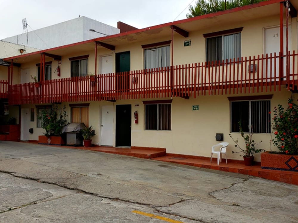 Motel Cortez view 4