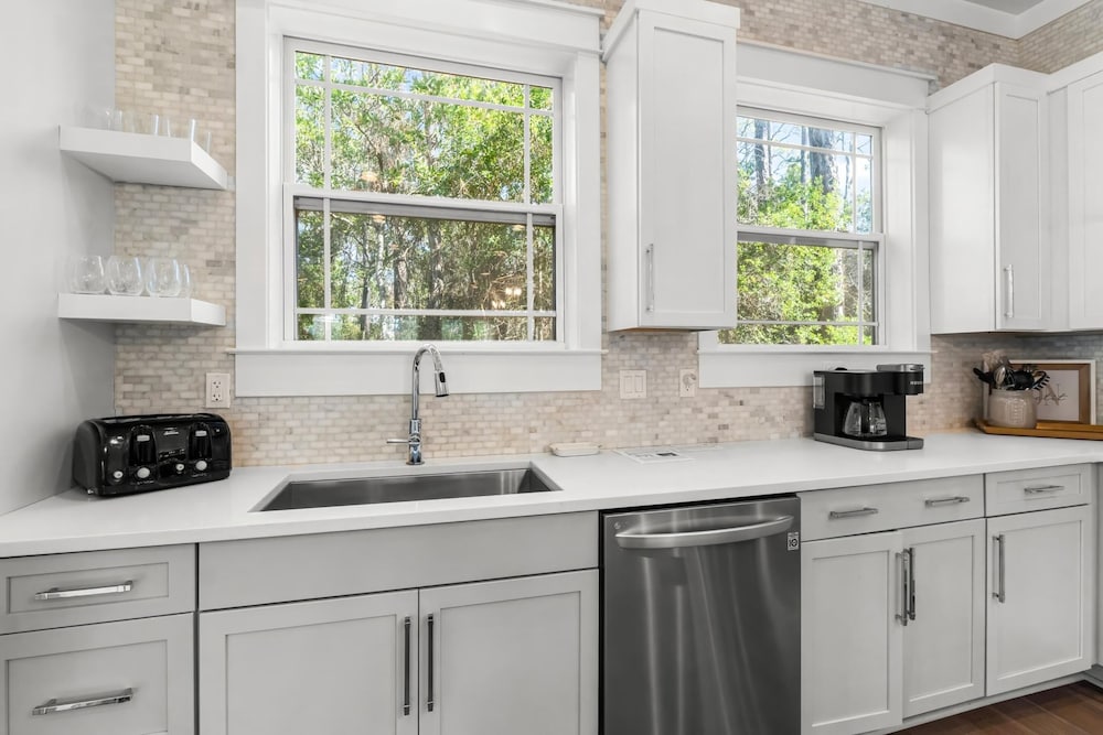 30A Pet Friendly House - Joie De Vivre