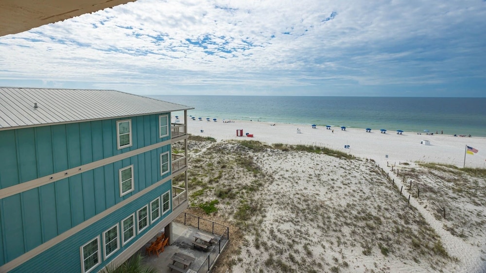 Driftwood Towers 5a 2 Bedroom Condo