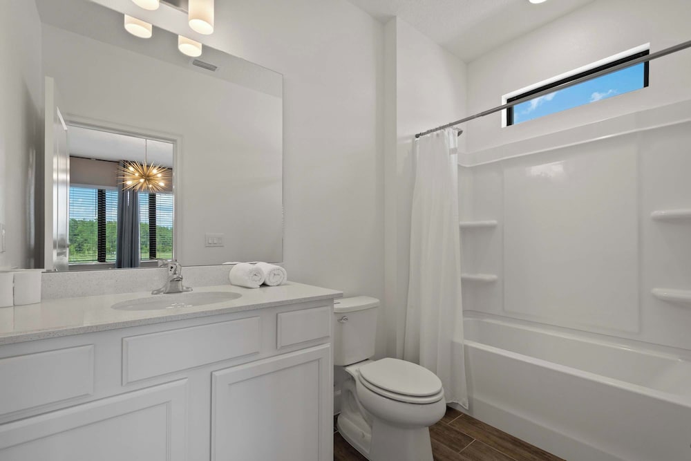 Magical 15-bedroom Villa Game Room, Theater & More!