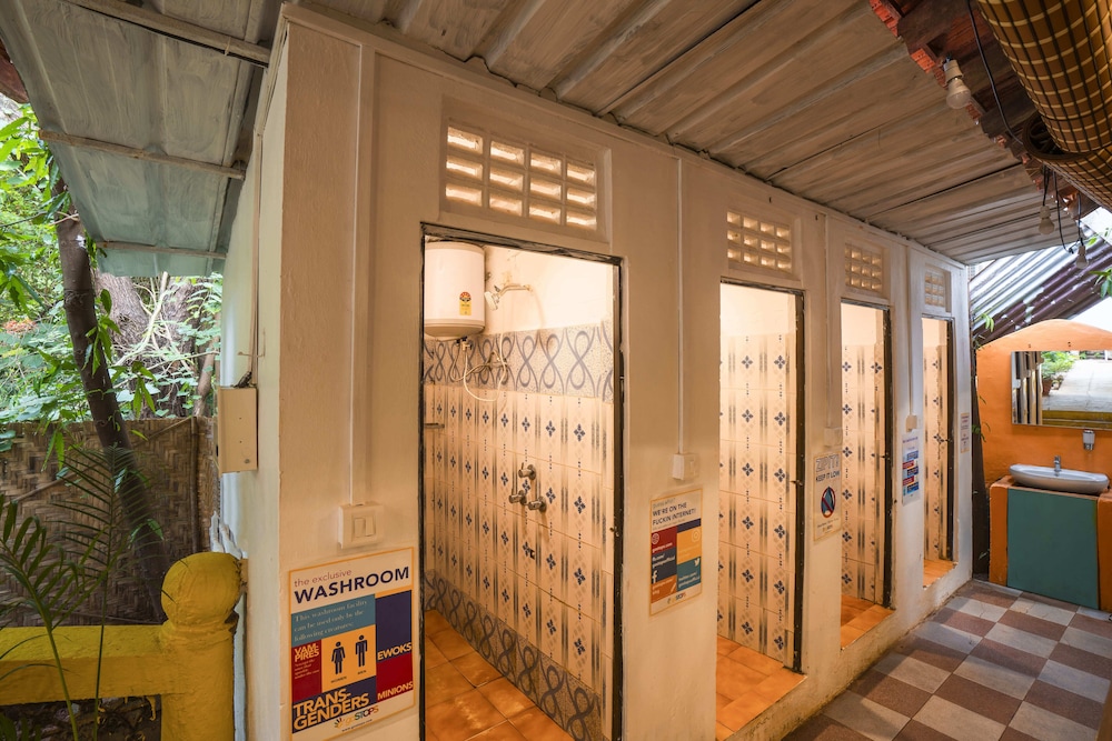 goSTOPS Lite Goa, Calangute