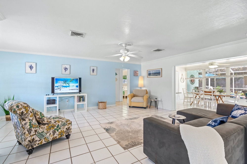 Sand Dollar Cottage