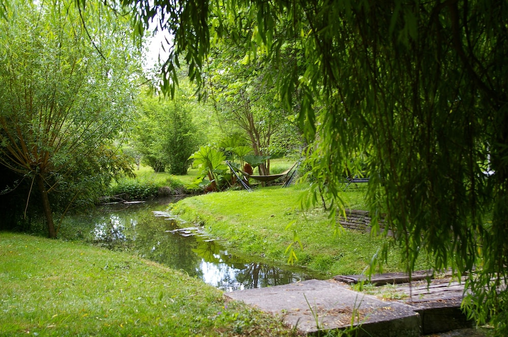 La Source de Bury