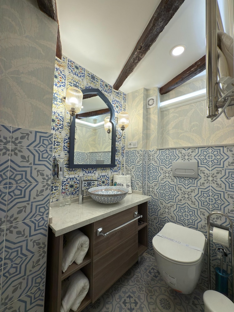 Oasis Inn Budapest