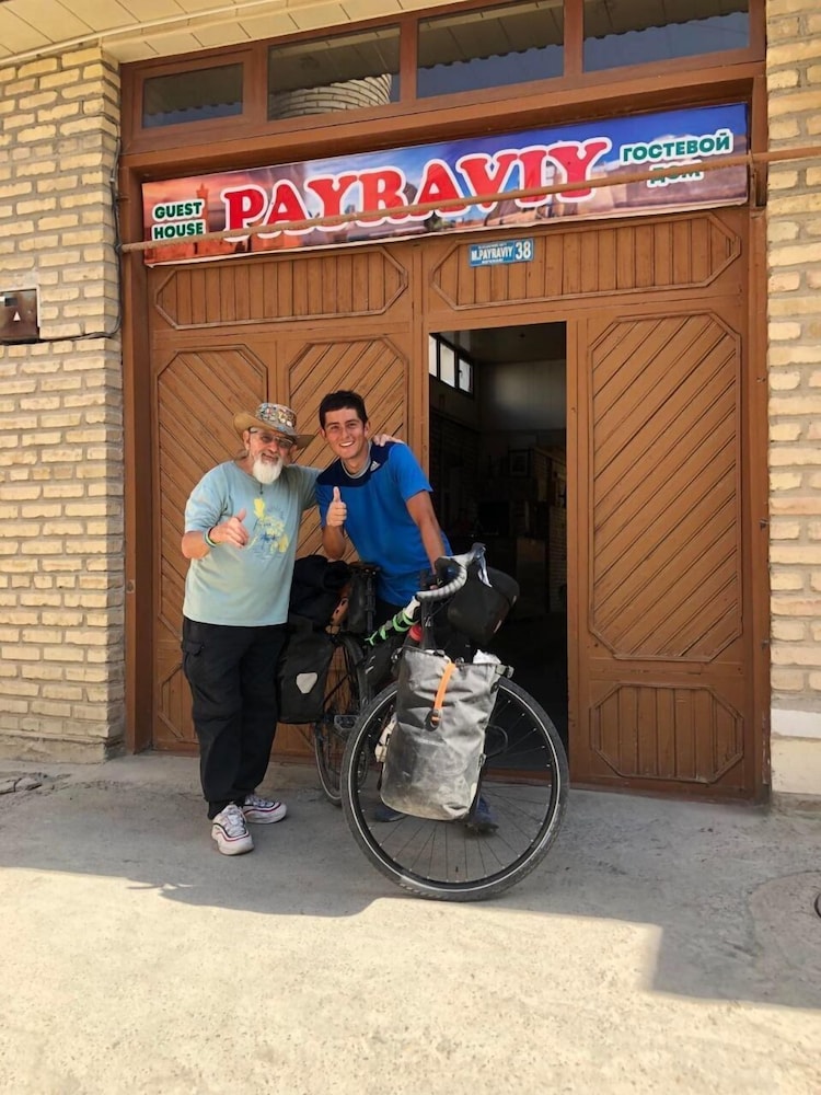 Payraviy Guest House - Hostel