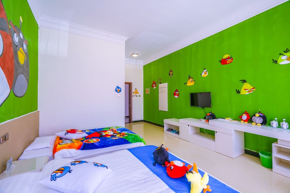 Yinyun Parent-Child Theme Inn Shandianhu