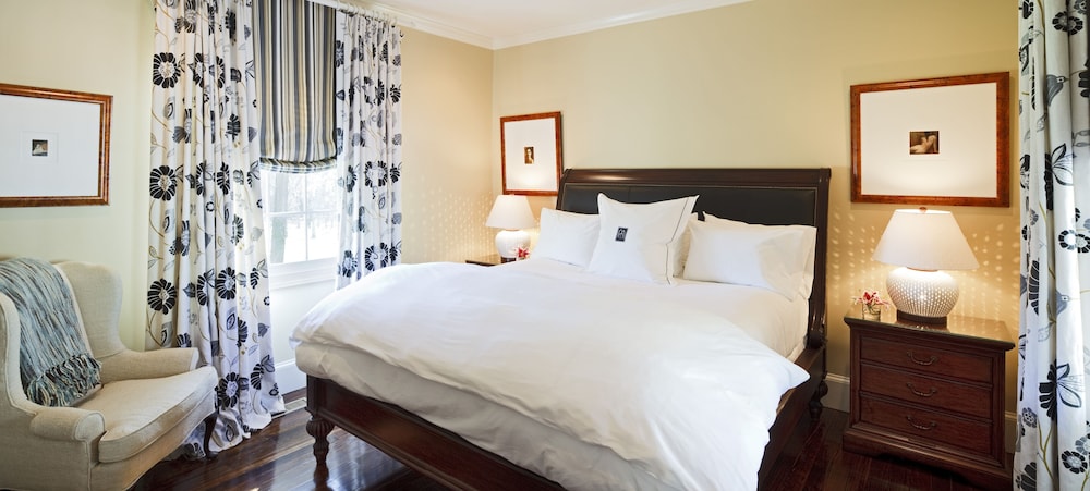 Inn at Willow Grove