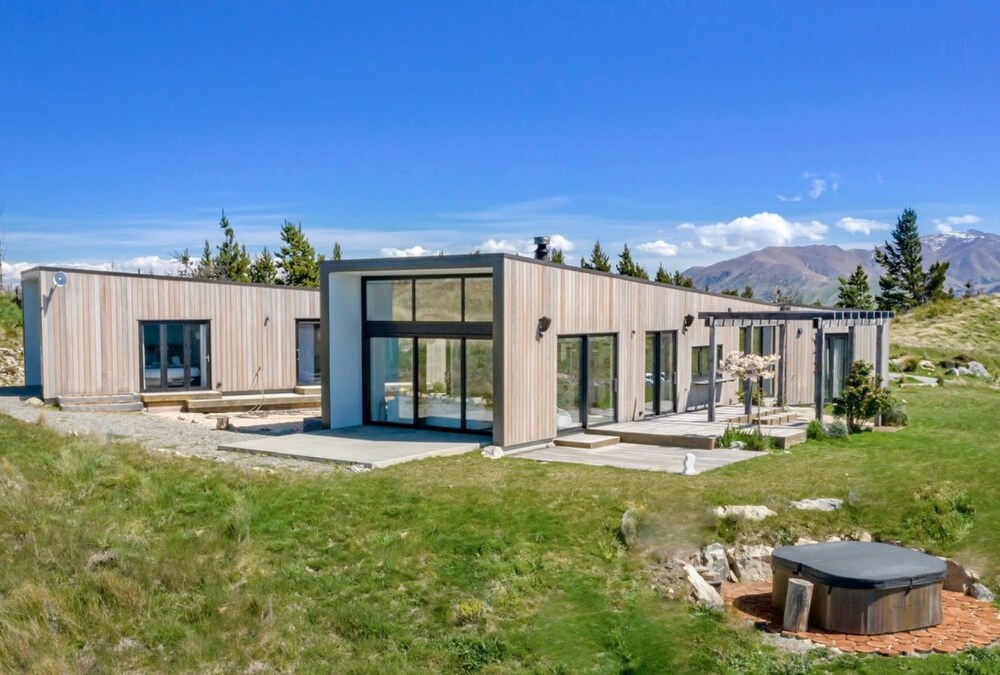 Lake Pukaki - Lake House view 4